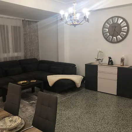Beautiful,central, Two Bedrooms In Castello *