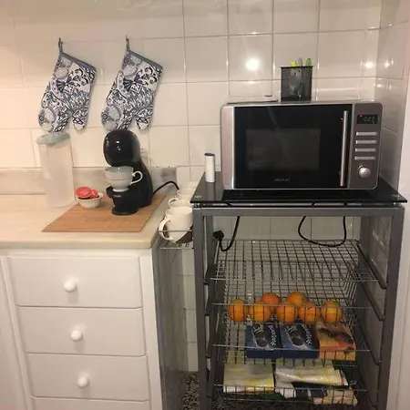 Beautiful,central, Two Bedrooms In Castello アパート *
