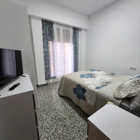 Beautiful,central, Two Bedrooms In Castello カステリョン・デ・ラ・プラナ